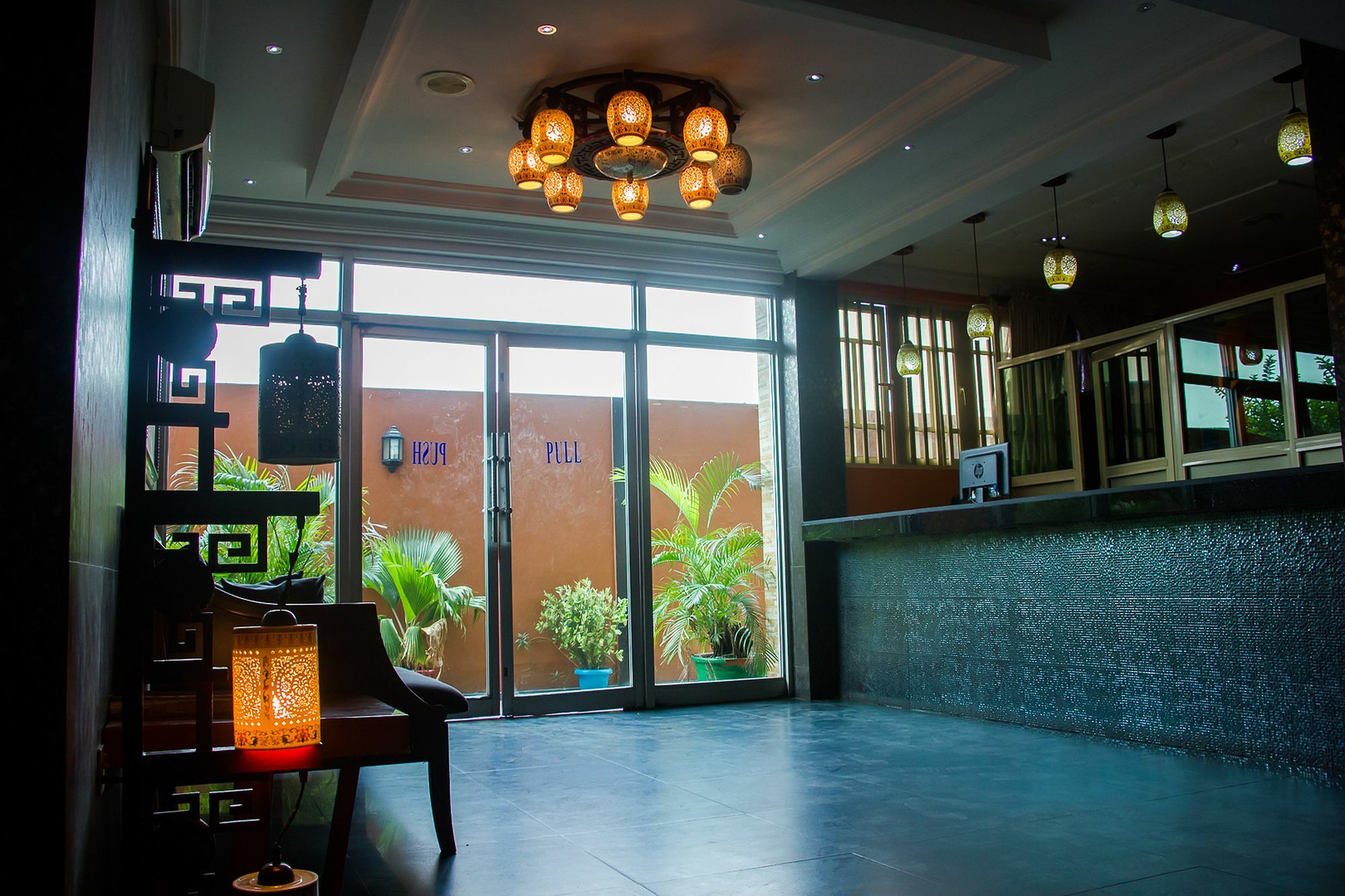 Apollo Hotel Lagos Exterior photo